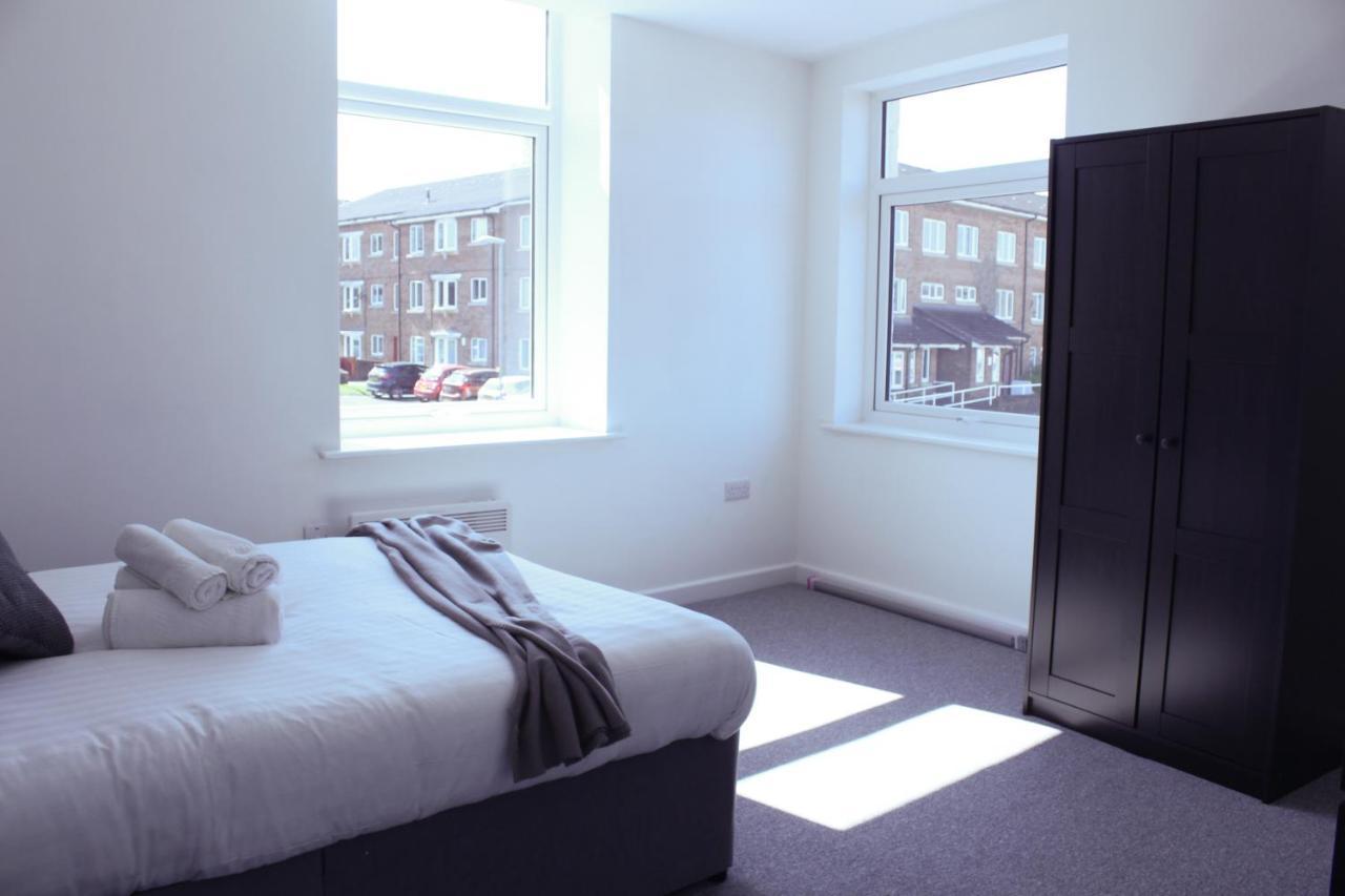 Stylish 1Br Apartment In The Heart Of Heywood Экстерьер фото