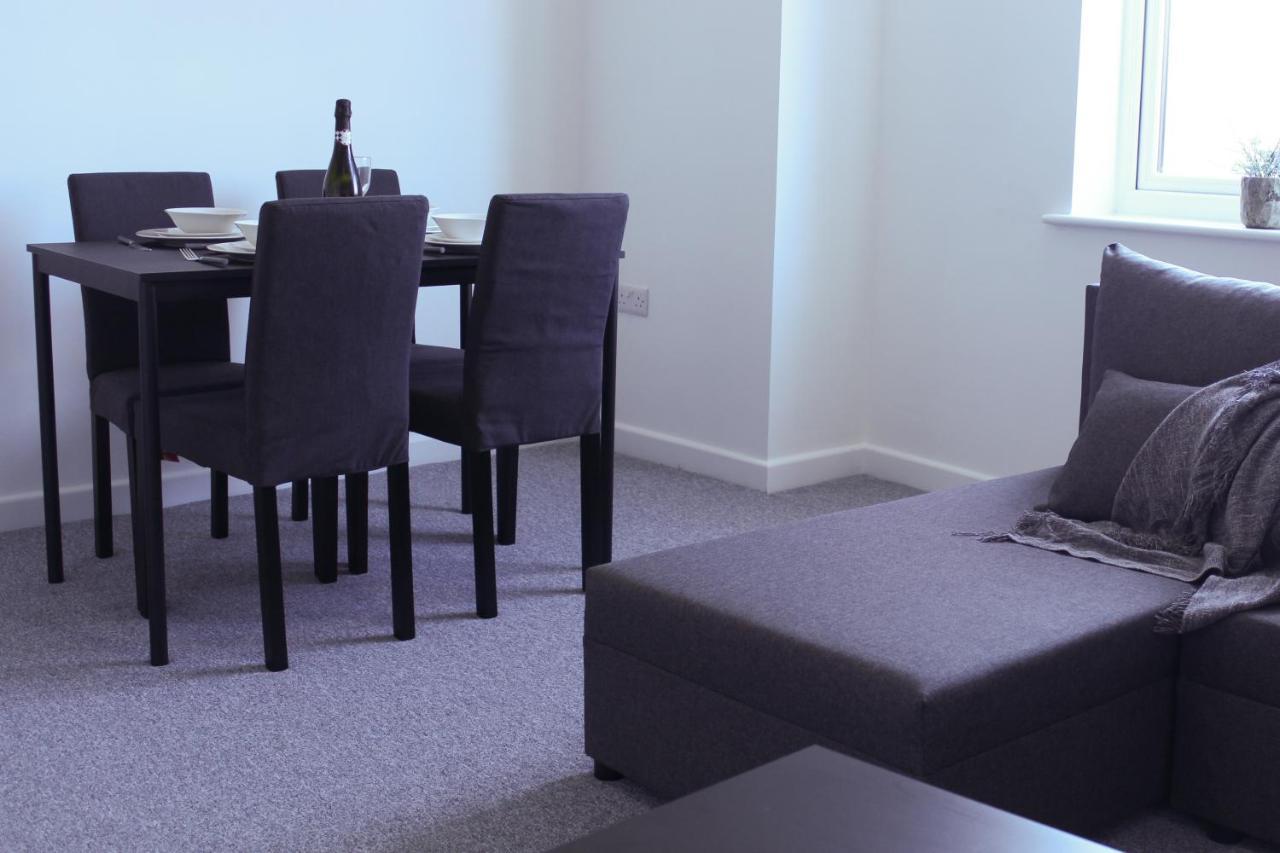 Stylish 1Br Apartment In The Heart Of Heywood Экстерьер фото