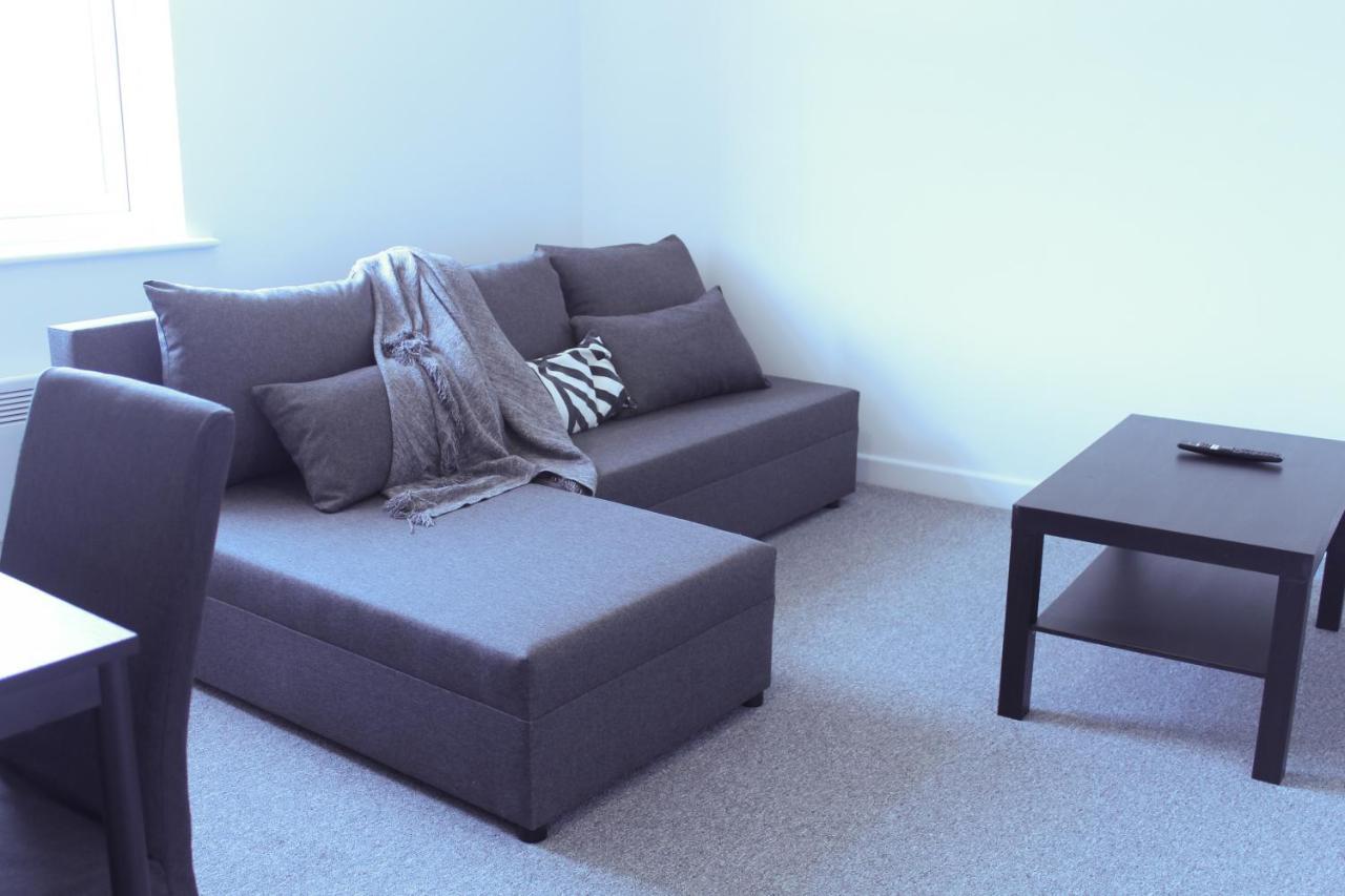 Stylish 1Br Apartment In The Heart Of Heywood Экстерьер фото