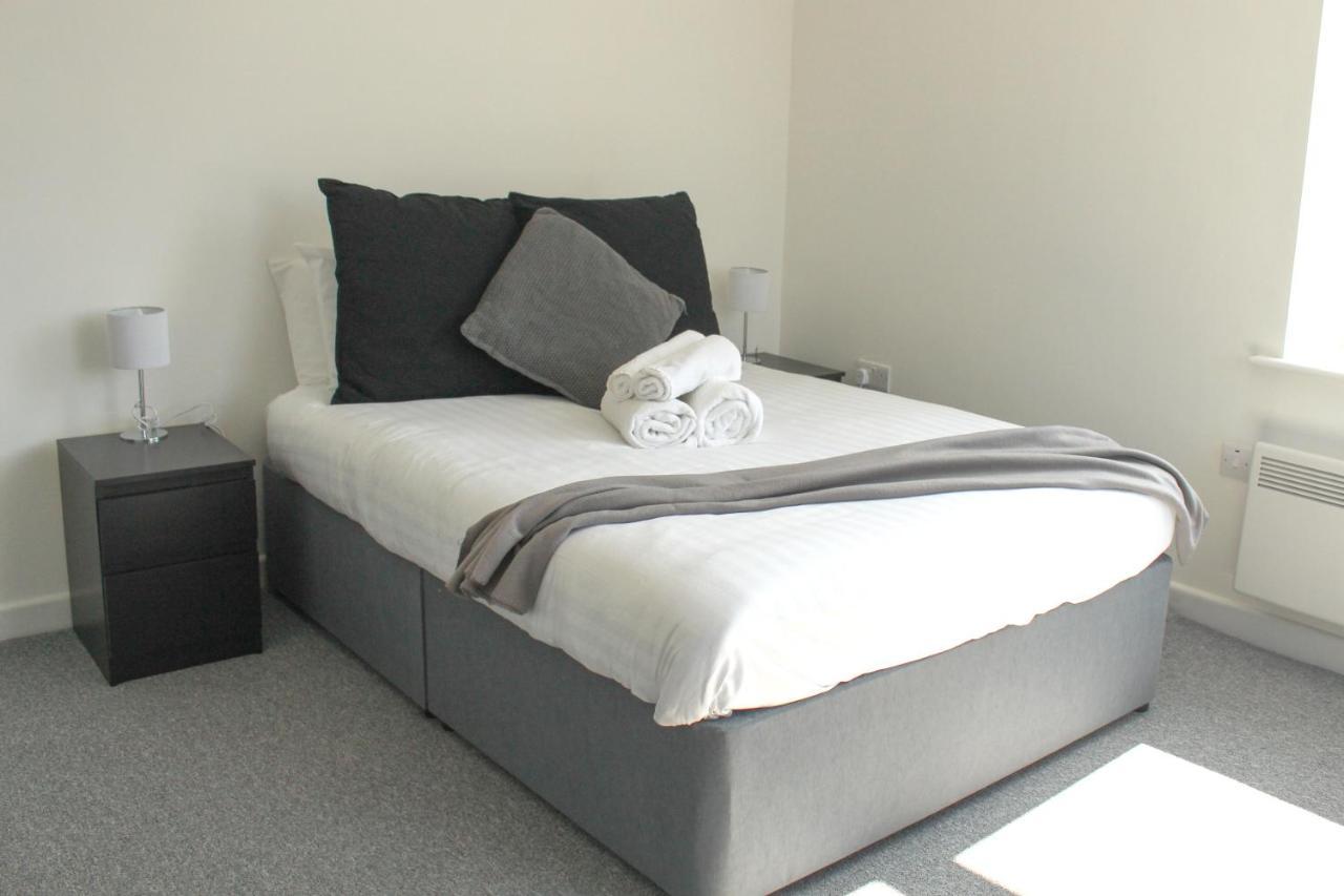 Stylish 1Br Apartment In The Heart Of Heywood Экстерьер фото